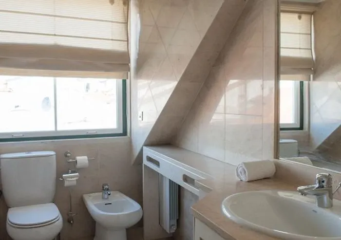 Dream Chiado 아파트호텔 3*